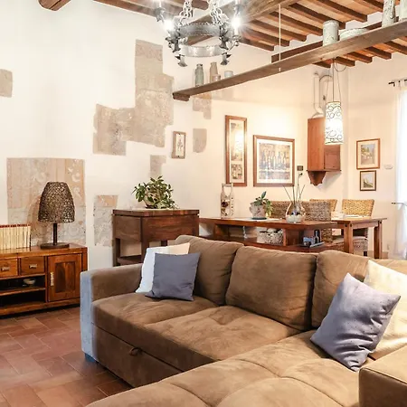 La Casa Degli Esposti Ad *