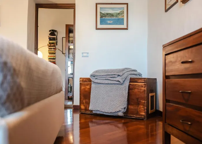 La Casa Degli Esposti Ad *